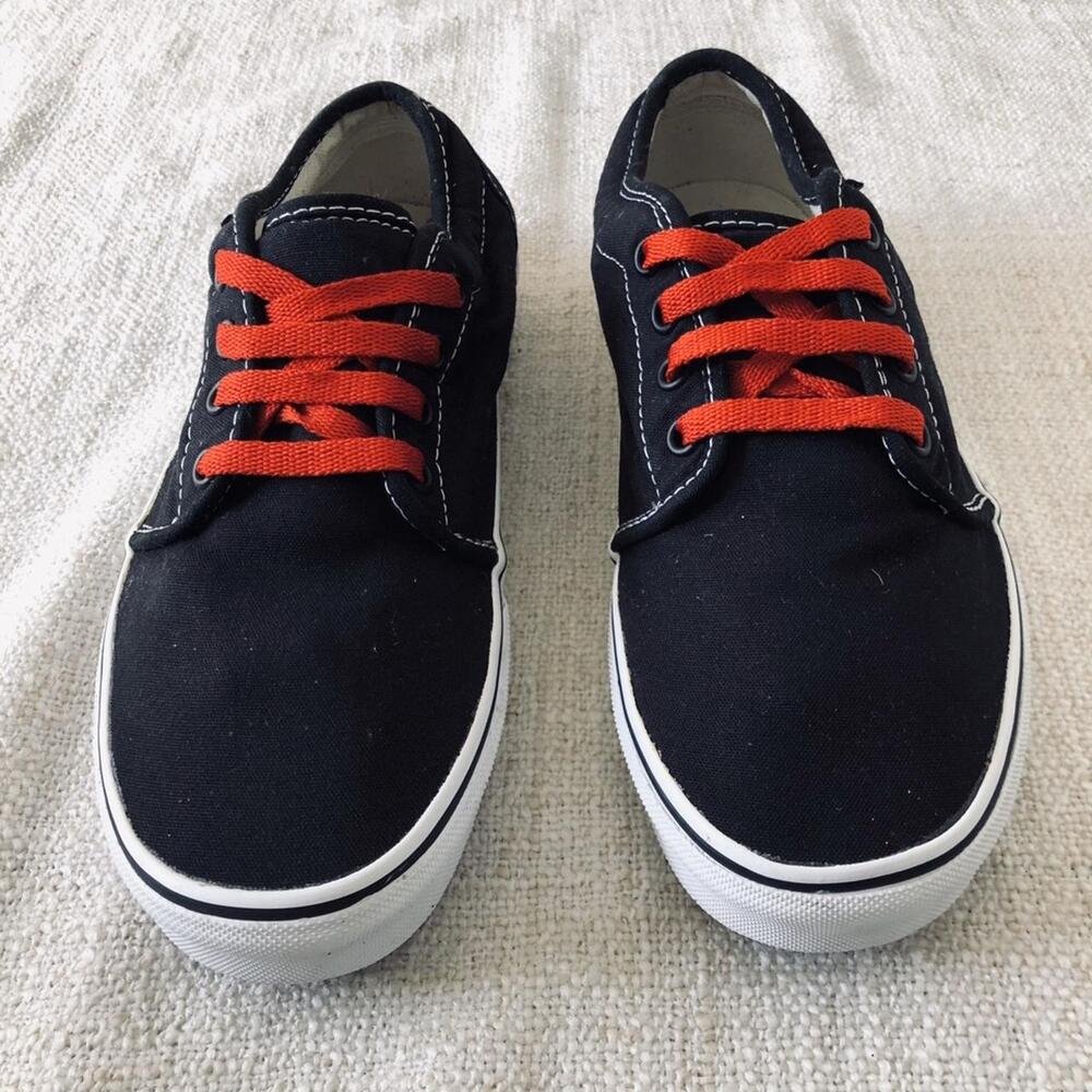 Vans Canvas Low Top Sneakers Black Red Laces Women's Size 8